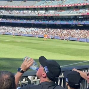 Tyson Lynch Instagram - Good win by the Black And White army👏🏻 Thanks Wally. @collingwood_fc Top effort 2-0 Great start to the season woods👏🏻💪🏻