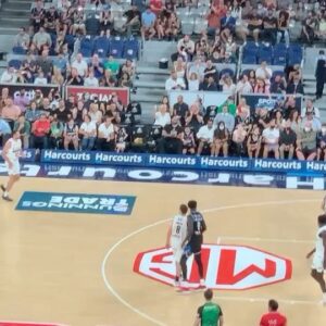 Tyson Lynch Instagram - Blessed and grateful to God to be a year older!🙏🏻❤️🔑 Cheers a few of best matees Ramy, Wally and my kawan. It was cool watching basketball in beautiful Melbourne together!