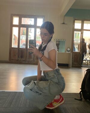 Ülkü Hilal Çiftçi Instagram - galerimde durucagına burda dursun dedim😷💝

hepsi cok eski🥹