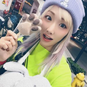 Unagi Sayaka Instagram - 1/7までテンテンコ舞🦖🔥

でもやりたいことやるために
2024年もまだまだ繋げていくために
もっと大きくなるために
止まることはにゃい！