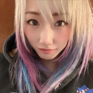 Unagi Sayaka Instagram - お洗濯行かなきゃいけないのに
もうすぐ3時になるのに
一人ぼっち寂しいという言い訳でまだしてない🥹

筋肉つぶしみたいになった足が痛い🥹
痛い🥹という言い訳でお洗濯いってない🥹

いかなきゃだよー