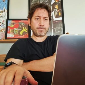Ünal Yeter Instagram - O sahneleri öyle yazmasak da böyle mi yazsak? Mesele bu!