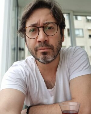 Ünal Yeter Instagram - Çay varsa olur.