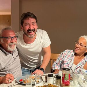 Ünal Yeter Instagram - Kızımın dedişkosu 73'ünü devirdi. Mutlu yaşların olsun delikanlı.