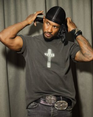Usher Instagram - See U soon @essencefest | #Confessions20 Merch on #UsherWorld