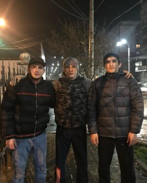 Usman Nurmagomedov Instagram - Хочу пожелать удачи в поединке своему брату @amru_magomedov 
  Его бой пройдет в субботу 20 мая на  @uae_warriors 
  Следите за этим парнем ,  очень скоро он объявит о себе на весь мир 👊🏻🌎
