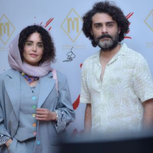 Vahid Rahbani Instagram - .
.
شب اکران مردمی #یادگارجنوب 
صفا با عکاسان