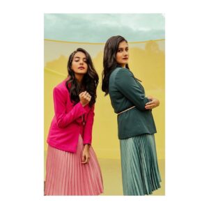 Vaishnavi Venugopal Instagram - The Strange Normal

Shot by : @amrutha.mariam 
Styling & Creatives : @stylingbyafsheenshajahan 
Hair & Make-Up : @nixtudio_ 
Special thanks to : @cokabaap