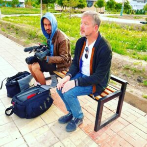 Valdis Pelšs Instagram - Всю Узбекскую экспедицию за нами ходил какой-то мужик. Оказалось это наш оператор Никита Розов!