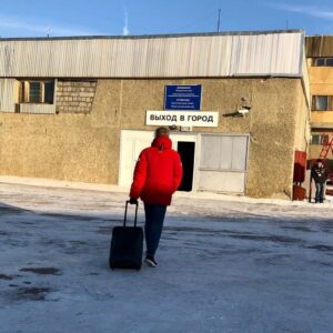 Valdis Pelšs Instagram - Самый северный город - Певек. Ближе, чем кажется. Правда, самолёт туда летает раз в неделю, да и то, из Якутска. Если погода позволит. #АрктикаУвидимсяЗавтра #рго #росатом @docu.mentalist