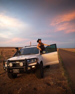 Valentine Thomas Instagram - Babymoon in Marfa. I guess I’m real Texas now 🤠 

📷 by my talented hubby @danielf86