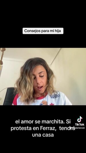 Valeria Ros Instagram - Le he compuesto esta canción a mi hija para mejorar su calidad de vida en el futuro. ¿Qué os parece? 😇

Próximos BOLITOS de FUCKIN DIVA:

17/08/2024 - Bilbao
11/10/2024 - Barcelona
12/10/2024 - Parets del Vallès
14/02/2025 - Torrelavega

Entradas en BIO 💕