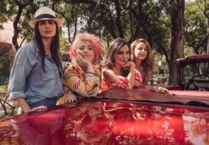 Valeria Vera Instagram - Fotitos que no les había mostrado de #FugaDeReinas 
Reinas siendo reinas 👑👑👑👑