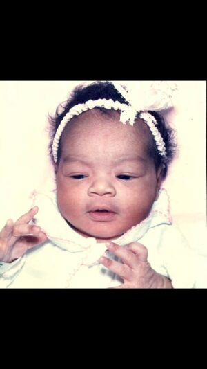 Vanessa Bell Calloway Instagram - #happybirthday to my first born @ashcaliway On this day August 13,1990 God blessed me and @bowcal with an amazingly beautiful, intelligent, feisty, strong, funny and determine babygirl. I pray this year challenges you to climb higher and allows you to soar farther than you ever dreamed possible. Always believe in yourself as much as we do, pray and know that God will guide you. I pray you have an incredible year filled with lots of love. We love you Ashley to the moon and beyond. #sorordaughter 💕💚🎂🎂🎂🍾🍾🍾🎉🎉🎉🏆🏆🏆💃🏽💃🏽💃🏽💋💋👏🏾👏🏾😍😍😘