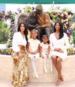 Actress Vanessa Laine Bryant HD Instagram Photos and Wallpapers August 2024