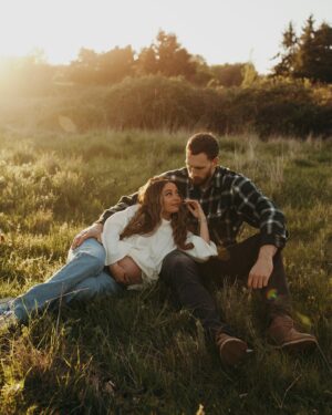 Vanessa Morgan Instagram - So in love with this man, our family of 4 coming this month. 🤰🏽#2 🫶🏽 Suprise! Thank you GOD. 

📷 @jordanvoth