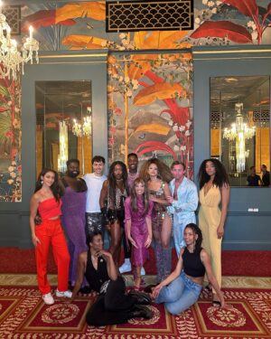 Vanessa Williams Instagram - Can’t say thank you enough to this team. There’s nobody I’d rather BOP! with. 

Music Video Producers: @vanessawilliamsofficial @elizbizniz @ctdesignlv @modsquadrecordsllc
Music Video Production Coordinators: @its.kunmi @joekelly414
Music Video Production Assistants: @charlesedwardduffy @_____designedby
Music Video Production Company: Probably Me Productions LLC
Music Producers: @unclekipper @melholder  @lionbabe 
Music Video Director: @vanessawilliamsofficial & @lionbabe
Cinematography: @jeak
Editor: @thatguyjoeyd
Assistant Editor: @marqezzi
Talent: @vanessawilliamsofficial @lionbabe @chrisjparkinson @elishiaedwards @akeemellishyman @jeffhova @sammhow  @robertinabonano @gabrielmokake @harrietsamuelgra  @sadiejeanyyy 
Assistant Director: @top_tarasin
3rd Assistant Director: @esmemerrell
1st Assistant Camera: @ioanna_marti
2nd Camera: @marqezzi
BTS: @its.kunmi
2nd Gaffer: @lambbrothersltd & @_jameslamb_ 
Mod Squad IT Consultant: @acilegnasantos
VW Executive Assistant/ Album Logistics Coordinator: @entermissthang

Stylist: @vaanitaoakey
Stylist PA: @isobelsmart
Hair: @svenbayerbach
Hair Assistant @jvliolgvins
Makeup: @heidinorthmakeup
Venue: @thecoralroom at @hotelbloomsbury