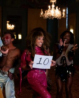 Vanessa Williams Instagram - Can’t say thank you enough to this team. There’s nobody I’d rather BOP! with. 

Music Video Producers: @vanessawilliamsofficial @elizbizniz @ctdesignlv @modsquadrecordsllc
Music Video Production Coordinators: @its.kunmi @joekelly414
Music Video Production Assistants: @charlesedwardduffy @_____designedby
Music Video Production Company: Probably Me Productions LLC
Music Producers: @unclekipper @melholder  @lionbabe 
Music Video Director: @vanessawilliamsofficial & @lionbabe
Cinematography: @jeak
Editor: @thatguyjoeyd
Assistant Editor: @marqezzi
Talent: @vanessawilliamsofficial @lionbabe @chrisjparkinson @elishiaedwards @akeemellishyman @jeffhova @sammhow  @robertinabonano @gabrielmokake @harrietsamuelgra  @sadiejeanyyy 
Assistant Director: @top_tarasin
3rd Assistant Director: @esmemerrell
1st Assistant Camera: @ioanna_marti
2nd Camera: @marqezzi
BTS: @its.kunmi
2nd Gaffer: @lambbrothersltd & @_jameslamb_ 
Mod Squad IT Consultant: @acilegnasantos
VW Executive Assistant/ Album Logistics Coordinator: @entermissthang

Stylist: @vaanitaoakey
Stylist PA: @isobelsmart
Hair: @svenbayerbach
Hair Assistant @jvliolgvins
Makeup: @heidinorthmakeup
Venue: @thecoralroom at @hotelbloomsbury