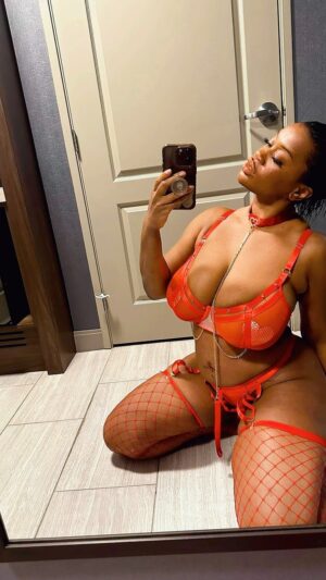 Vanity Instagram - WrestleBae BUSSIN 👅💋💦

#Vanity #WrestleBae #WomensWrestling