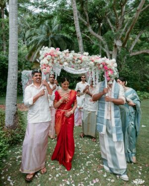 Varalaxmi Sarathkumar Instagram - I finally got my Fairytale Wedding..!!
My Prince asked me to marry him and I did..!!!
One day down and forever to go.!!
To Love,Laughter and Loads of food..!!
I love you Nicholai..

Thank you for making me feel like the world’s most beautiful bride 
@jayalakshmisundaresan 

Saree @cliosilk 
Jewellery @utharikha_jewellers 
Blouse @riya.preethi_designer 
Photography @theaaronobed 
Decor @white.reflections

#wedding #married