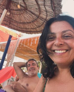 Vasiliki Andritsou Instagram - Ελααααα σταματααααα💜🩵♥️💙🩷 @nikosimeonidis #διακοπες #ζακυνθος #οικογενεια #αγάπη #ερως