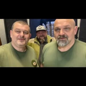 Vasyl Virastyuk Instagram - Звіт нашої поїздки до ЗСУ !
🇺🇦🇺🇦🇺🇦
Приготування в тилу новорічного салату для хлопців на передовій започаткував відомий волонтер наш товариш Юрій Тира☝️
Цій традиції вже десять років. «Ми самі собі призначаємо, що з кожним роком будемо робити на тонну більше салату. І цьогоріч ідеться вже про 12 тон»

Другий рік поспіль ☝️успішно поставлену задачу виконали. Підсумки такі:
- 18 локацій по всій лінії фронту від Лиману до Гуляй Поля .
Доставлено тільки нашими 2 екіпажами: 
- 2 тонни салату.
- 2 тонни мандарин 
- 15 ящиків ікри та купа інших смаколиків теж на місці.

Відвідали ми наступні підрозділи :

1-РЕАБАТР «Хаймерс»
24-та Бригада 
93-ти Бригада
28-ОМБр Лицарі Зимового Походу
Розвідка
Батальйон імені Шейха Мансура
22-га Бригада 
11-й Прикордонний Загін
10-ОГШБр «Едельвейс»
Президентський полк
66 ОМБР, Розвідка 
Бригада, танкісти 
52-га Бригада
72-ОМБр Чорних Запорожців
102-га Бригада, 76- батальйон
ЗРАВ, 102-гий ракетно-арт. взвод
102- Бригада
78- Бригада

Вкотре дякуємо Всім хто допомагає ЗСУ ! 

Будьте сильними ! 💪💪💪
Разом ми сила !
@oleksandrkushlyk
Михайло Лаба
Светлана Малонога
@mr.seije
@tkach_anton_
Іван Феденчук
Ivan Gavron
Генеральний штаб ЗСУ / General Staff of the Armed Forces of Ukraine