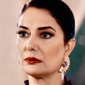 Veda Yurtsever Instagram - Ay #tbt gelmiş, bi yakın çekim koyiim şuraya Rüçhan hanımdan #üçkızkardeş