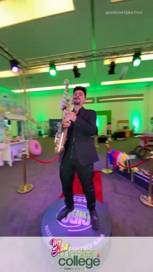 Victor Aguiar Instagram - De hoje aqui em Tróia 🤘🏻🎷🔥
By: @whitesaxevents