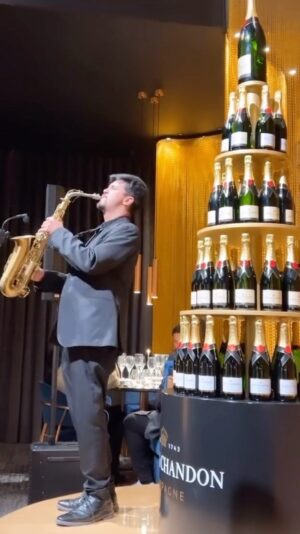 Victor Aguiar Instagram - “I love it when you call me señorita…” 🌹
• 280th Anniversary @moetchandon | @nxhotelaria 

Setup: 
- Sax: P.Mauriat alto LeBravo 200 Custom Class
- Mouthpiece: @jodyjazzinc SuperJet 7 
- Reed: Rigotti Gold 2 
- Mic: @ivox_oficial 
- Pedal: Zoom A1X-Four 

• sax by: @whitesaxevents 
.
.
.
.
.
#shawnmendes #camillacabello #senorita #victoraguiar #sax #improv #jazz #saxophone
