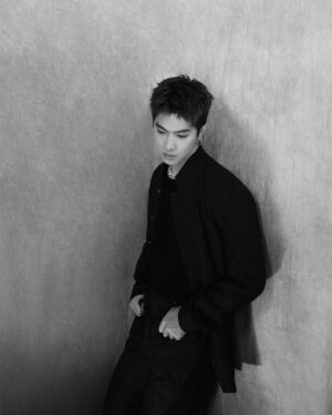 Victor Ma Instagram - still posin