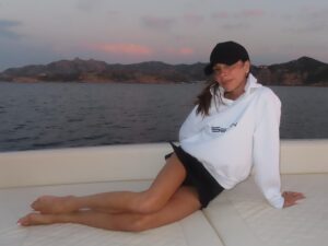 Actress Victoria Beckham HD Instagram Photos and Wallpapers July 2024