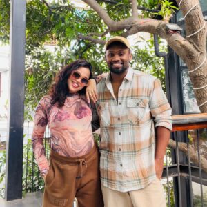 Vijay Kumar Instagram - My girl ♥️❤️‍🔥 #pregnancydiary 
.
.
Blessed to have her beside me forever ♾️