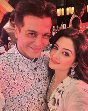 Vinay Rai Instagram - Cocktails & Dreams. ❤️🥰😍🧿. 

#vinayrai #vimalaraman #sangeet #wedding #tamilcinema #telugucinema #malayalamcinema #vr #couplelove #indianwear