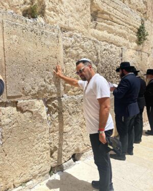 Vincent Laresca Instagram - May god bless 🇮🇱