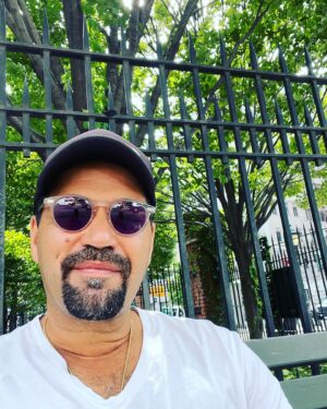 Vincent Laresca Instagram - Nothing better than sitting on a #nyc park bench people watching. I wonder so many things while observing. Where do they live? What does their home look like? Where do they work? Where are they coming from? I look for at their shoes, the way they walk, the pace… all the things I think about when playing a character… some of my best ideas came sitting on a ny bench. #iloveny