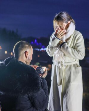 Vincent Shogun Instagram - Je suis tellement reconnaissant de t’avoir dans ma vie. Je t’aime ma future femme. Ma future Madame SZEWCZYK 
Elle m’a dit OUI 🤍 #mariage #heureux #couplegoals @pairidaizaofficial