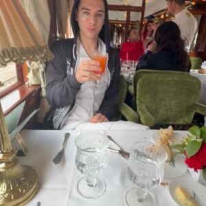 Violet Chachki Instagram - Scandalous orient express train Paris -> Venice @vsoetrain 🚂 so much love to my @jeanpaulgaultier fam and @chipimenendez for a dream trip 💜