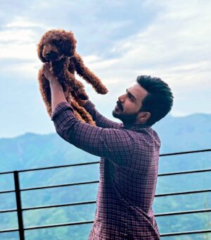 Vishnu Vishal Instagram - He has changed my life...

#teddy #kodaikanal 
#vv21

Photo credits @jwalagutta1 😍