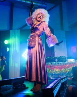 Vivian Vanderpuss Instagram - From dairy dream to lamenting lactose I had so much fun at the incredible @jimbothedragclown ‘s birthday. @houseofjimbo really knows how to throw a party! 
Stunning photography by @helenecyrfotos 📸
