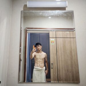 Vivid Bavornkiratikajorn Instagram - หลับคาโซฟา ตื่นมาอาบน้ำ จะนอนต่อ ตาสว่างเลย สาสส 🤪🤪💦💦💤💤
#goodnight #goodmorning #haveaniceday