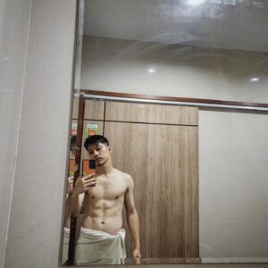 Vivid Bavornkiratikajorn Instagram - หลับคาโซฟา ตื่นมาอาบน้ำ จะนอนต่อ ตาสว่างเลย สาสส 🤪🤪💦💦💤💤
#goodnight #goodmorning #haveaniceday