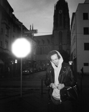 Vladimir Zolotukhin Instagram - А утром кофе, дорога, и будни, просто будни, просто будни

Photo by @katosina
