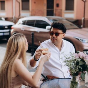 Volodymyr Shumko Instagram - Кохання не живе в квартирі, місті чи в країні! Якщо воно є, то воно живе усюди💛
Love does not live in an apartment, city or country! If it exists, it lives everywhere🤎
L'amore non vive in un appartamento, in una città o in un paese! Se esiste, vive ovunque❤️
Photo by: @hellen_photo 
Make by: @makeup_by_zharkova 
#love #family #relationship #amore #familia #relazioni #кохання #сімя #відносини #почуття