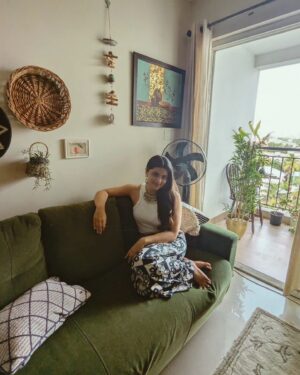Wafa Khadeeja Rahman Instagram - Books, food, fashion etc. 

#fashion #styling #outfitoftheday #ootd