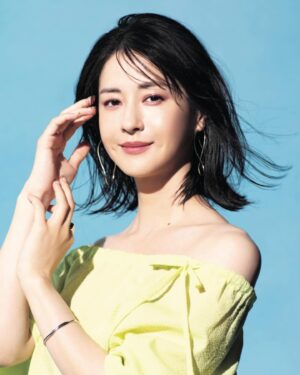 Wakana Matsumoto Instagram - .

.

美的GRAND 2024 夏号が発売中です！

.

2度目のカバーを飾らせていただいております。　
そして、なんと2種類も🫶

松本のあれやこれやをお話させていただいております。

別ページではクリーンデンタルのお話も🪥！

アップした写真は1種類だけ😁
是非探してみてくださいませー✨✨