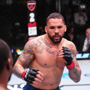 Walt Harris Instagram - Congrats to my lil bro @erykanders Proud of you and the team @spartanfitnessmma @chris_conolley @themannamedq_mma #GorillaGang #OneTribeOneVibe #WeAllWeGot #BamaStrong
