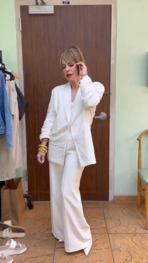 Wanda Sais Instagram - @wanda.sais como BLANCA, lista para la función #13 de TOC TOC en @cbasanturce ✨