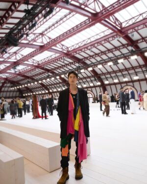 Wang Yi Bo Instagram - Thanks to @jonathan.anderson for the invite. I had an amazing time in Paris! @loewe 
#loewe
