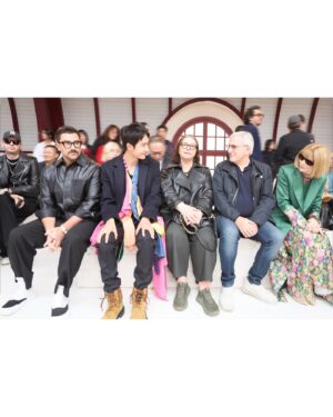 Wang Yi Bo Instagram - Thanks to @jonathan.anderson for the invite. I had an amazing time in Paris! @loewe 
#loewe