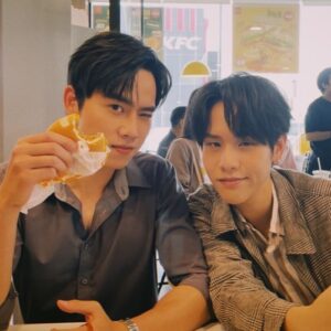 Wannarat Wattadalimma Instagram - คิดถึงแฮชแท็กนี้จังเล้ย #WeddingPlanTheSeries วันนี้เมื่อปีที่แล้วพวกเราได้เจอกันครั้งแรก ย้อนดูกันได้ทั้งใน iQiyi และ Youtube MeMindY Official เลยนะครับ 

#สายลมน้ำเหนือ
#SunnyPak